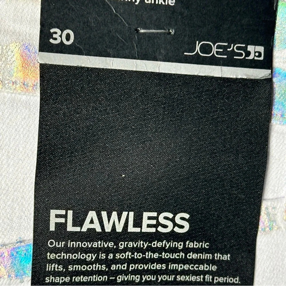 Joe's "The Charlie" High Rise Skinny Ankle in White with Silver Metallic  Sz:30 - Picture 6 of 11